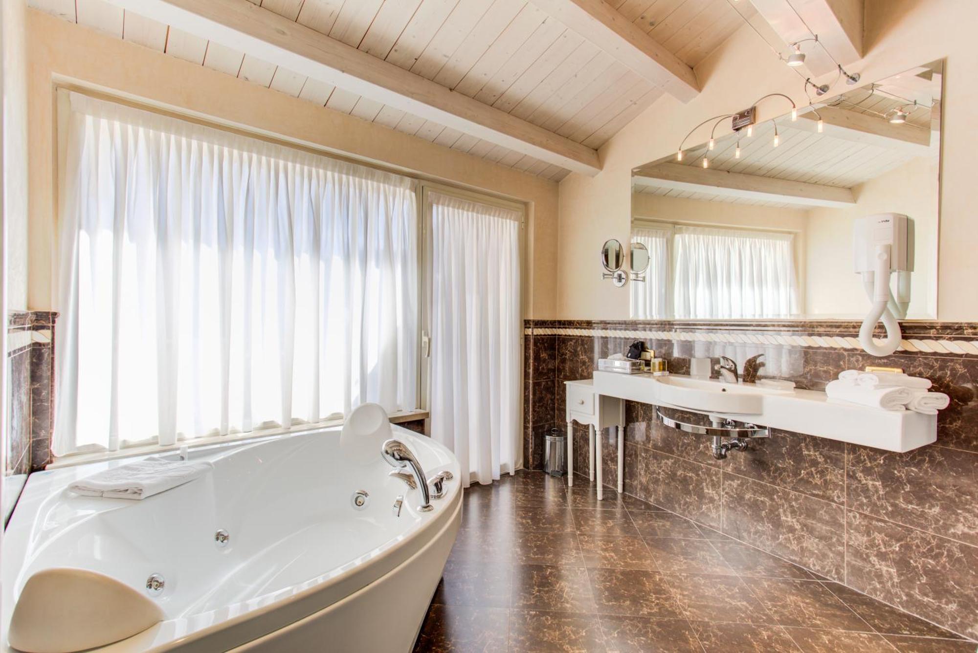 Monastero Resort & Spa 소리아노델라고 외부 사진